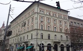 Residence Parliament